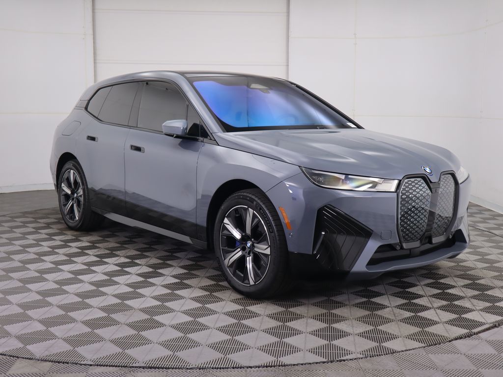 Thumbnail: 2025 BMW iX - 3