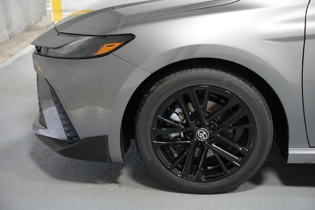 Thumbnail: 2025 Toyota Camry - 5