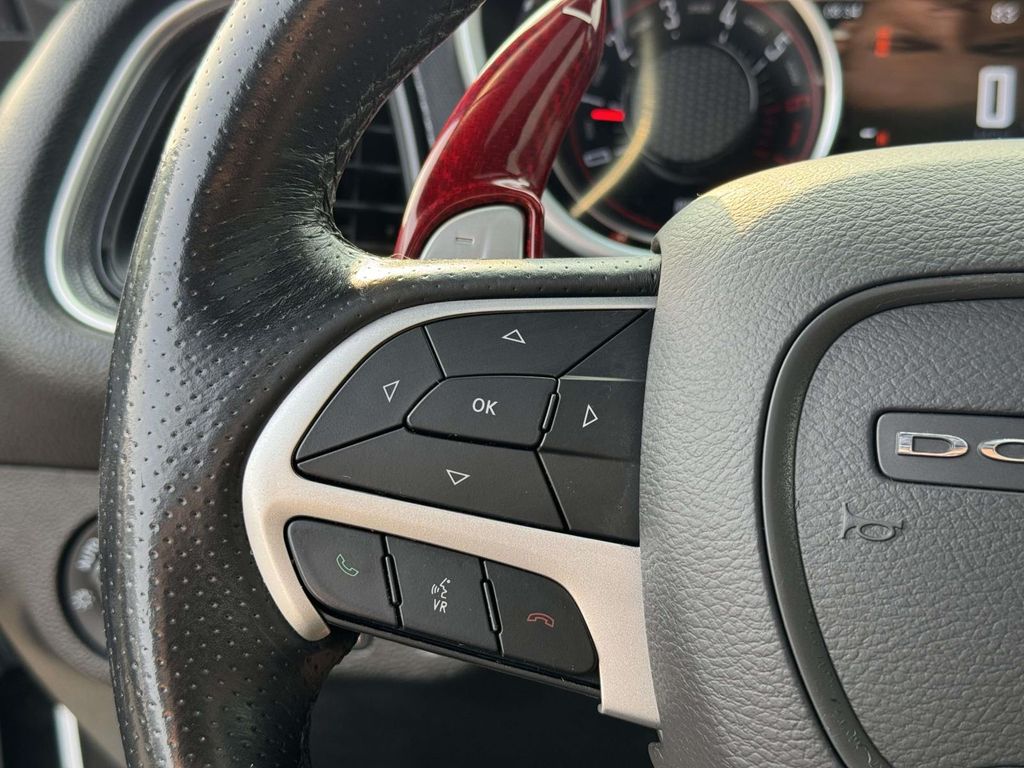 Used 2018 White Dodge R/T Scat Pack image 22