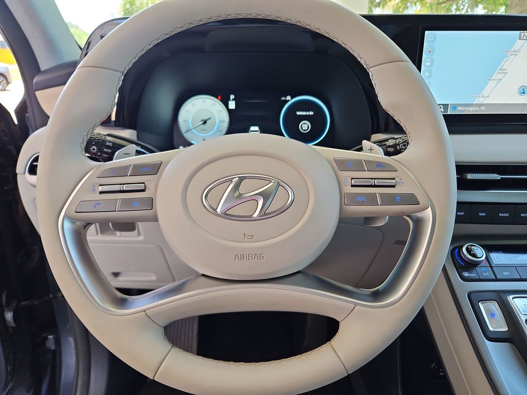 2024 Hyundai Palisade Limited Gray at Jones Ford