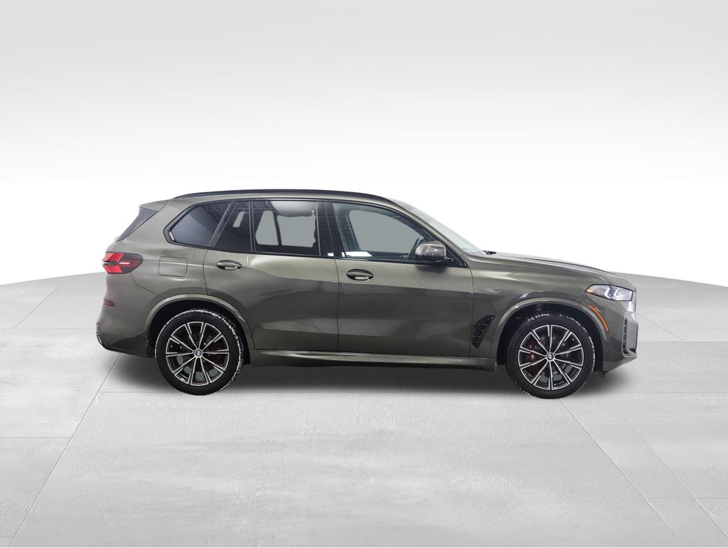 Thumbnail: 2024 BMW X5 - 6