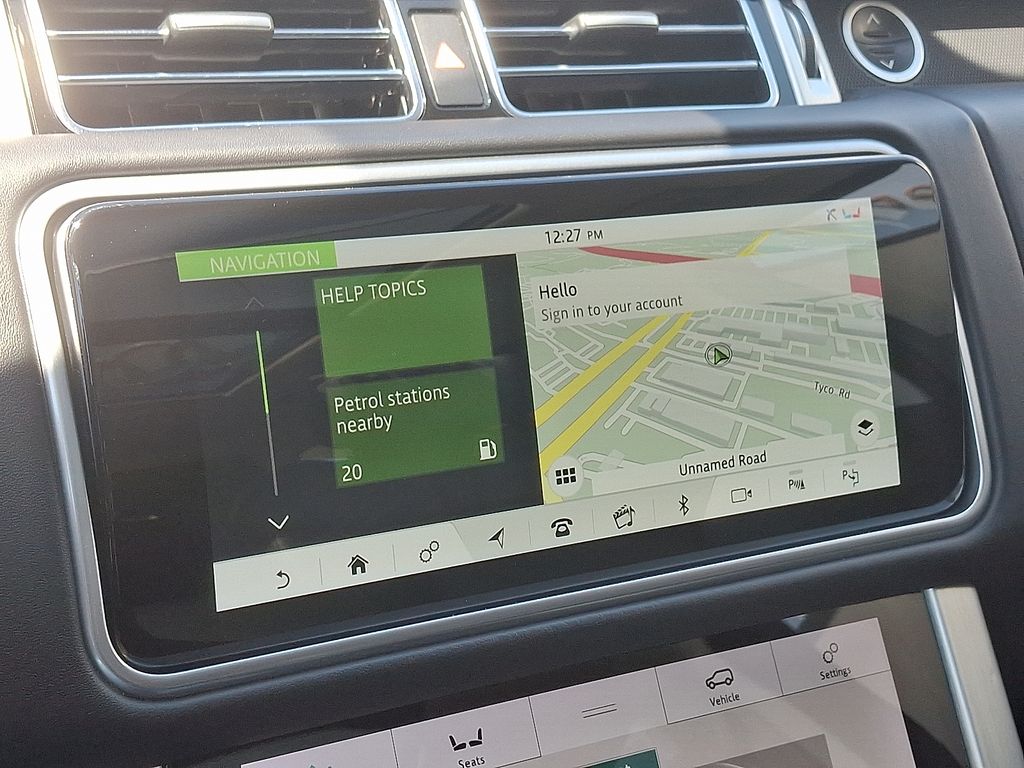2018 Land Rover Range Rover HSE 17