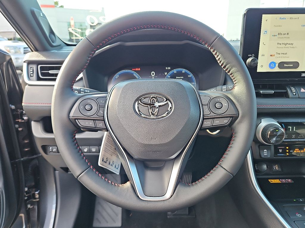 Thumbnail: 2025 Toyota RAV4 - 17