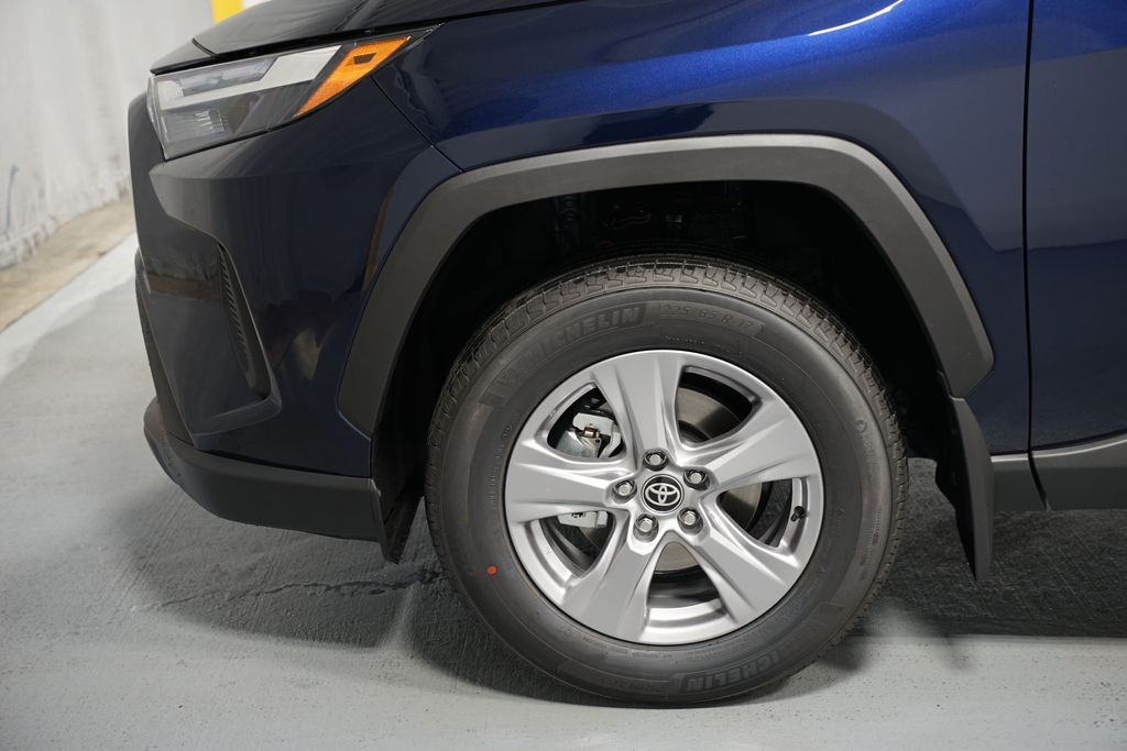 Thumbnail: 2025 Toyota RAV4 - 5
