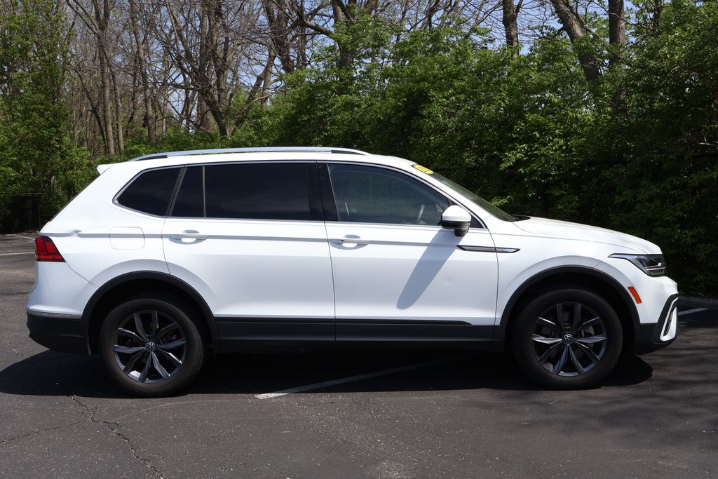 2022 Volkswagen Tiguan 2.0T 9