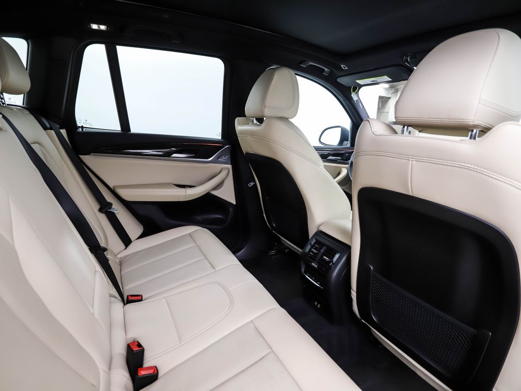 Thumbnail: 2023 BMW X3 - 26