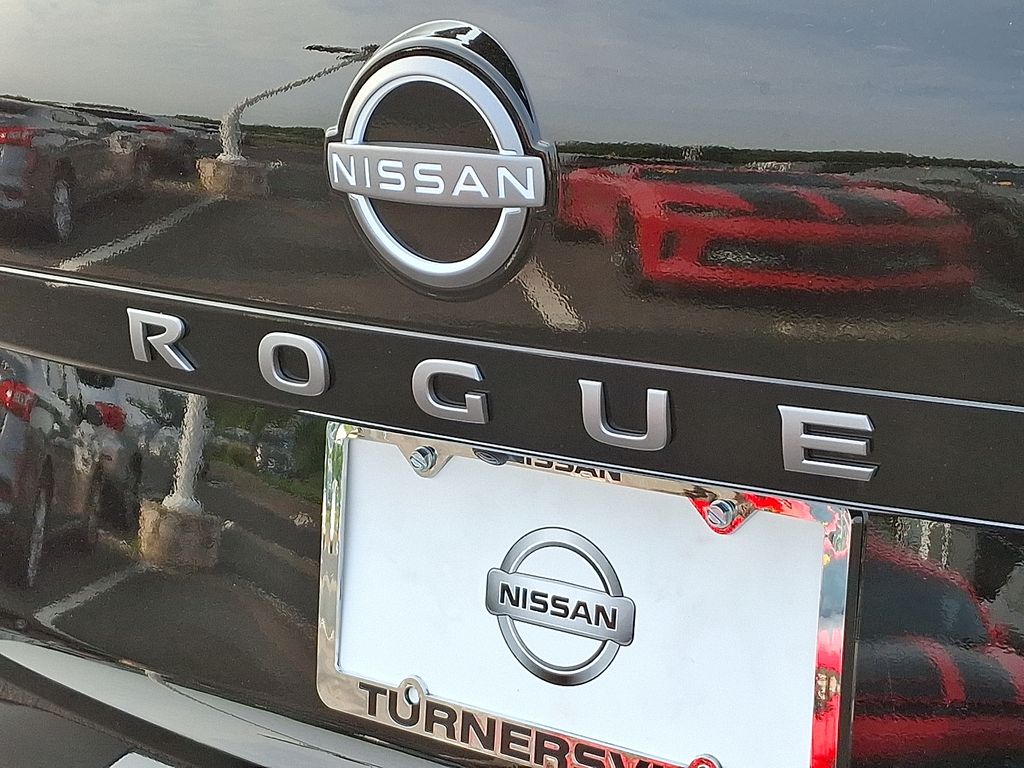 Thumbnail: 2026 Nissan Rogue - 11