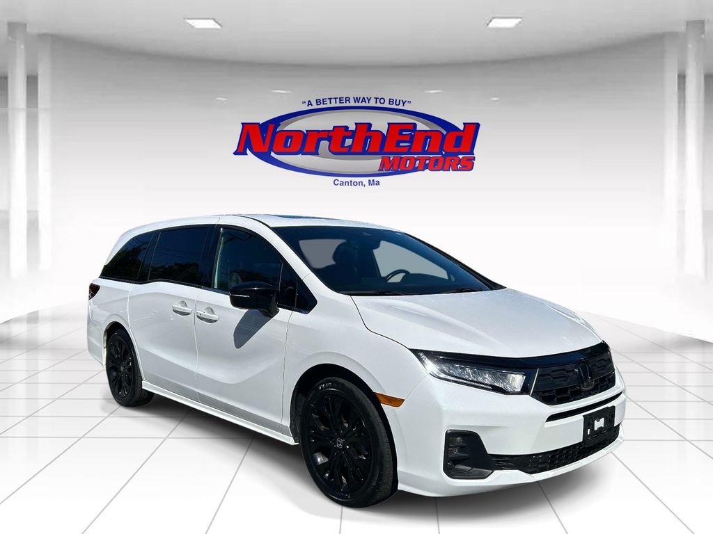 White 2025 Honda Odyssey Minivan Front-Wheel Drive Automatic