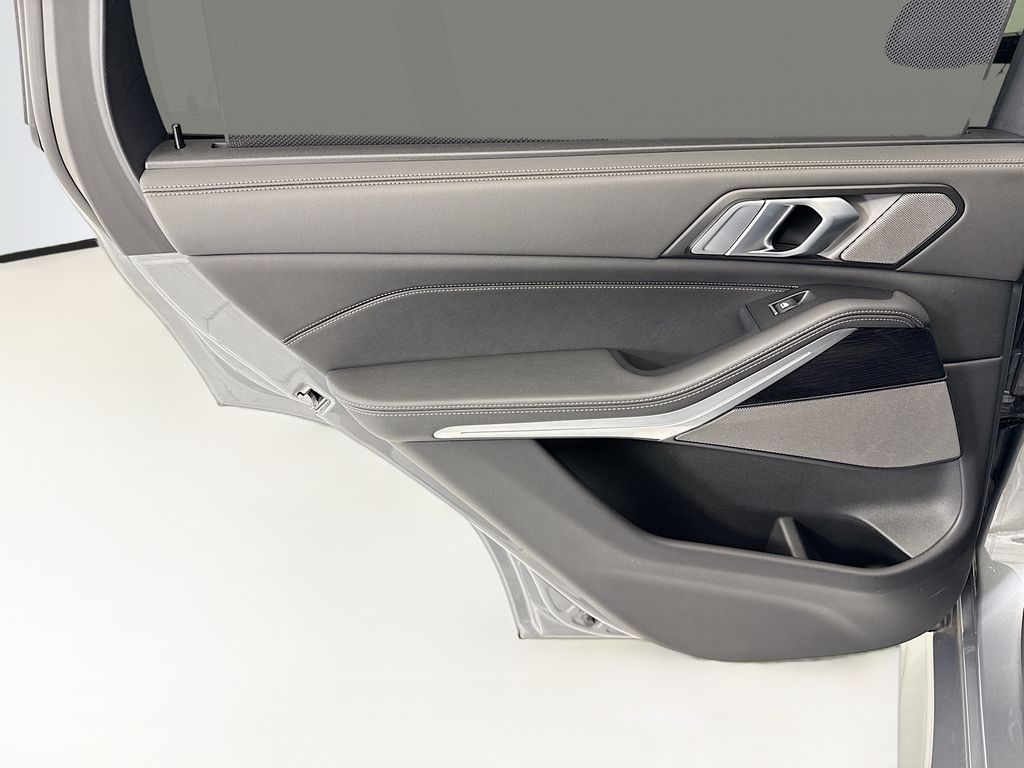 Thumbnail: 2024 BMW X5 - 25
