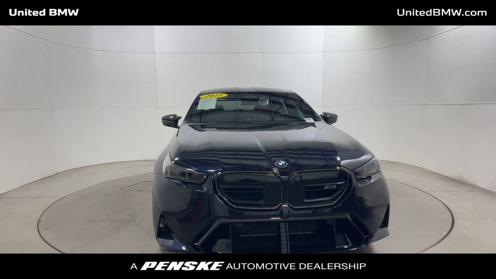 Thumbnail: 2025 BMW M5 - 3
