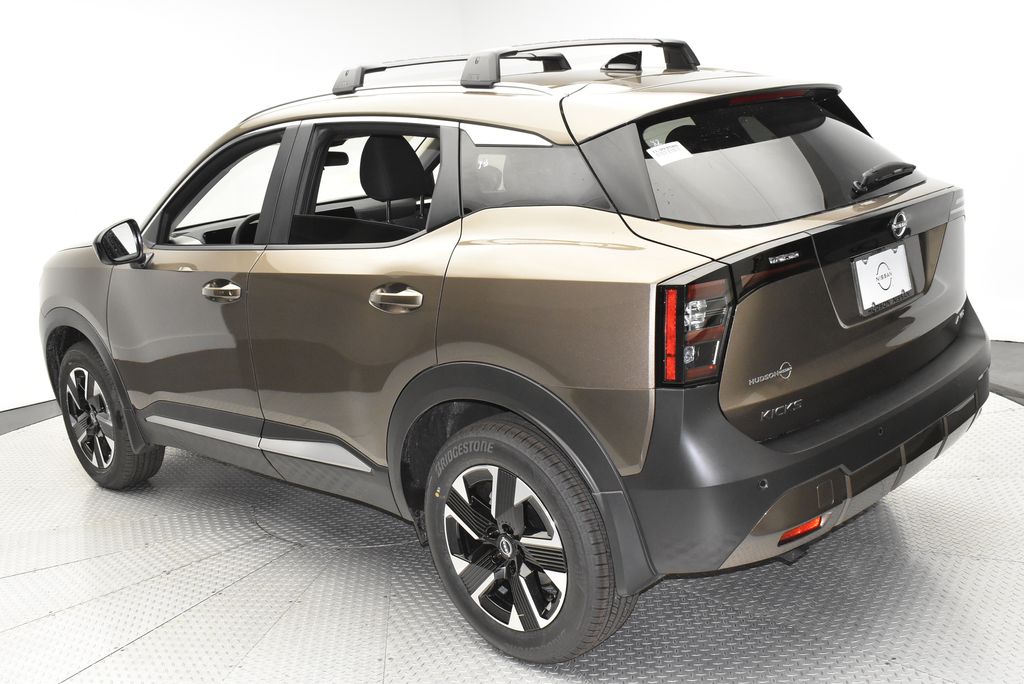 Thumbnail: 2026 Nissan Kicks - 7
