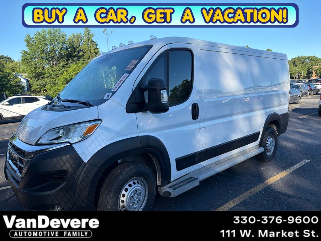 2025 RAM ProMaster 2500 Tradesman 136 Low Roof Cargo Van FWD