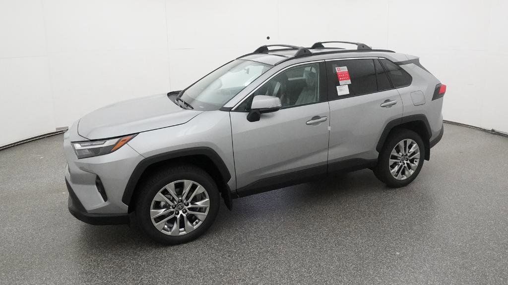 Thumbnail: 2025 Toyota RAV4 - 10