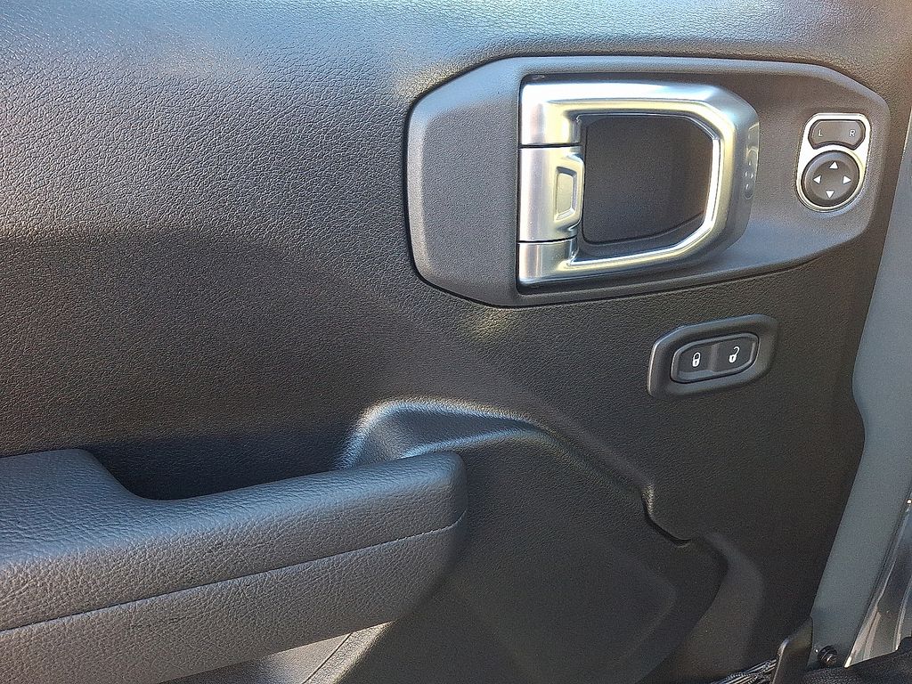 New 2026 Jeep Wrangler SUV