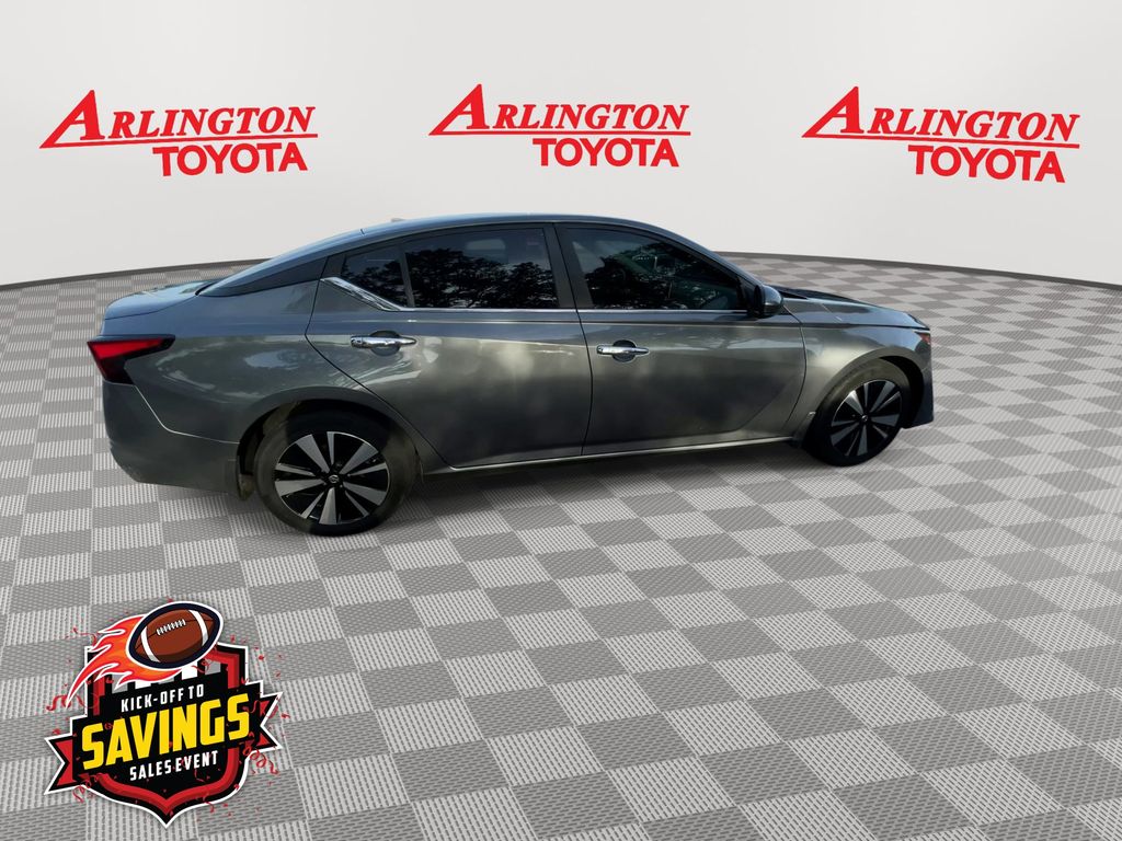 Used 2021 Nissan Altima Sedan