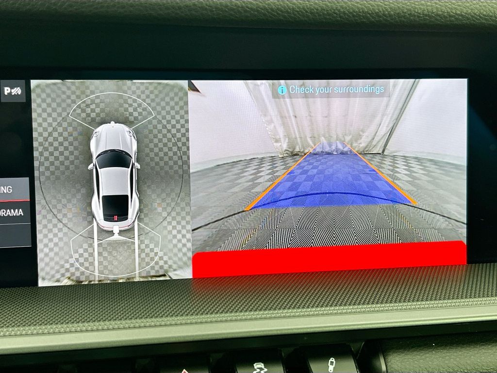 Thumbnail: 2020 Porsche 911 - 15