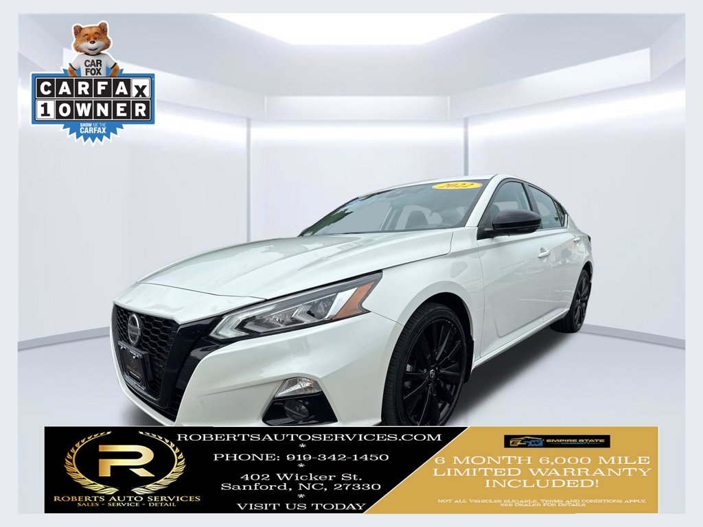 Pearl White Tricoat 2022 Nissan Altima Sedan All-Wheel Drive Continuously Variable Transmission