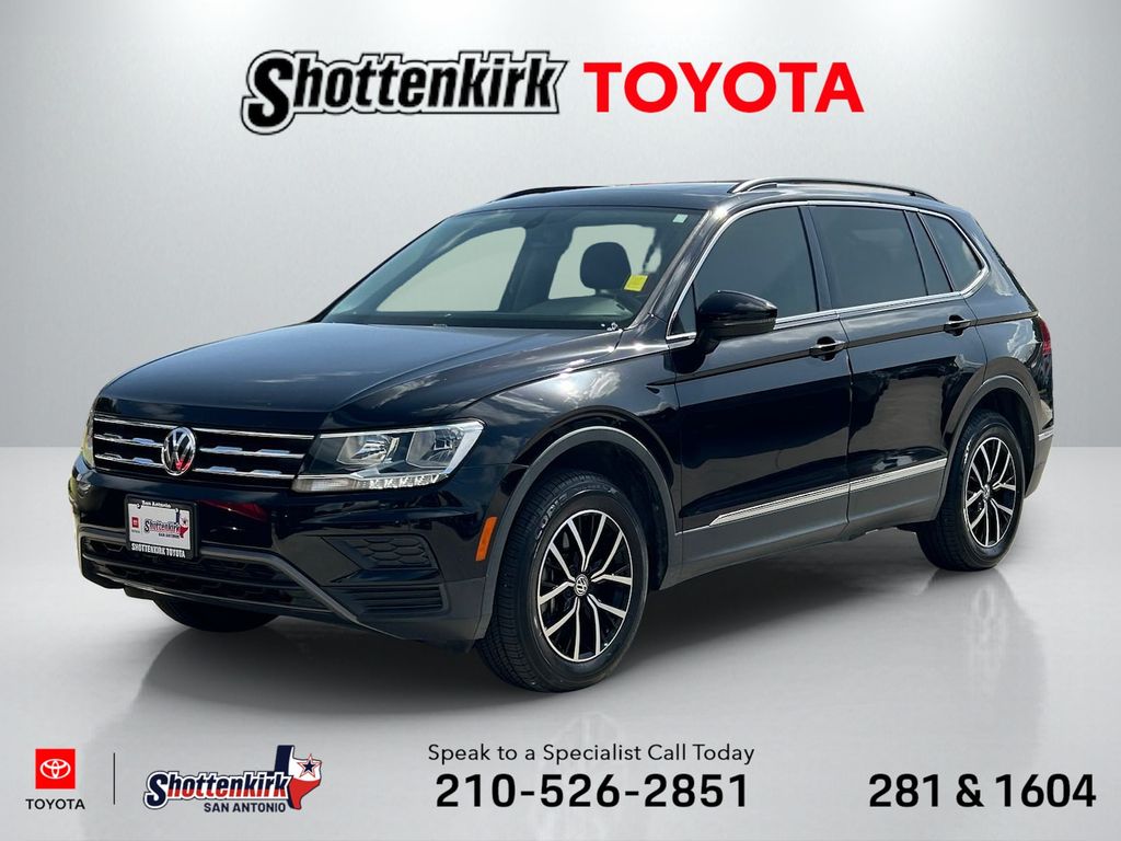 2021 Volkswagen Tiguan 2.0T SE's photo