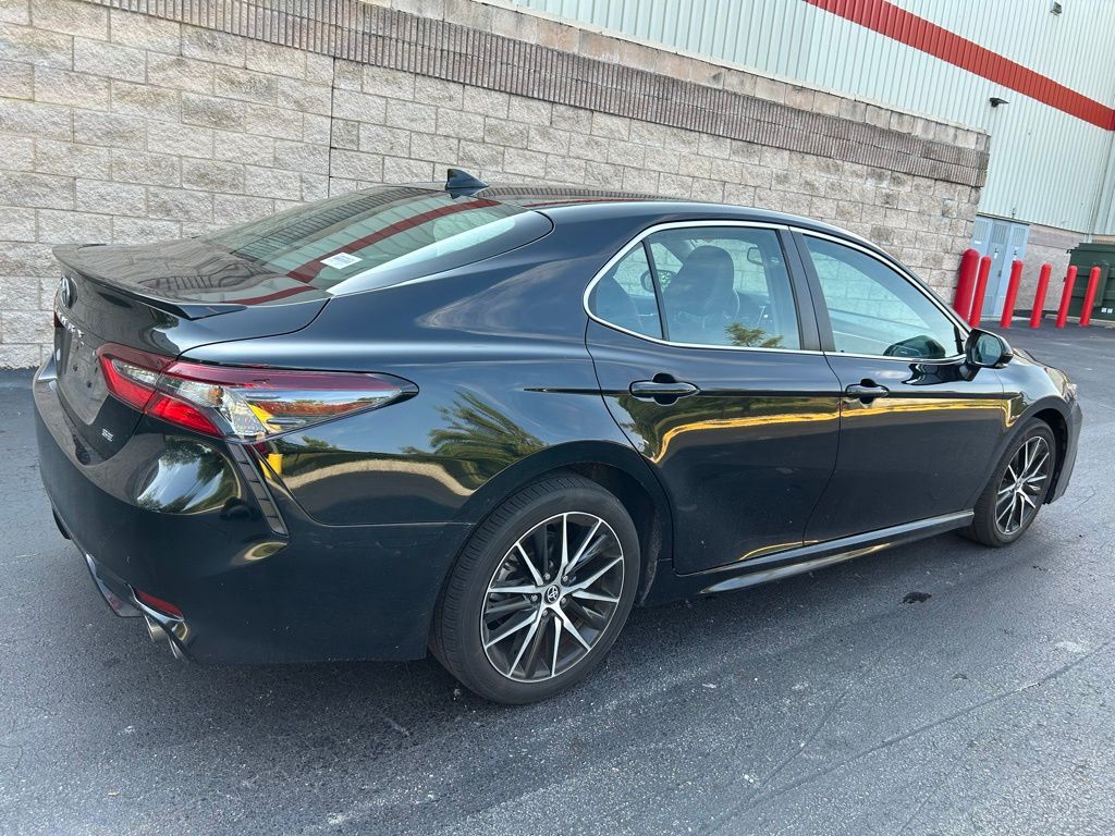 2024 Toyota Camry SE 5