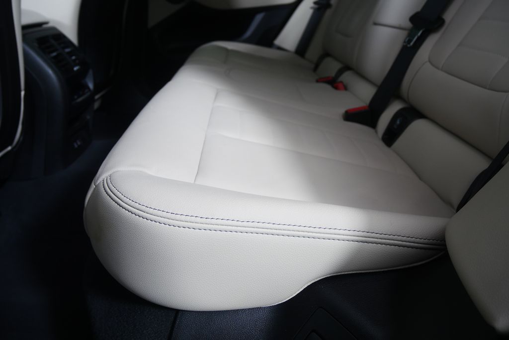 Thumbnail: 2023 BMW X3 - 14