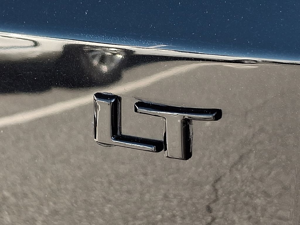 2024 Chevrolet Traverse LT Black at Klick Lewis Buick Chevrolet