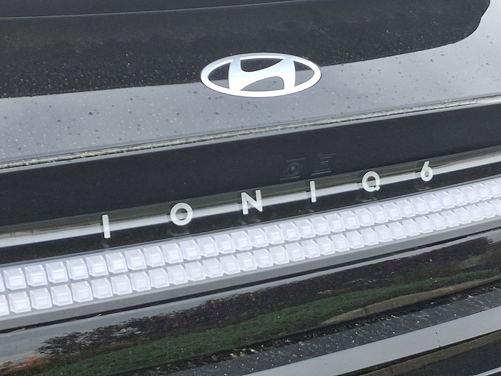 2023 Hyundai Ioniq 6 SEL 32