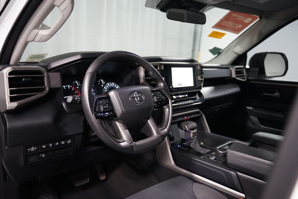 Thumbnail: 2023 Toyota Tundra - 7