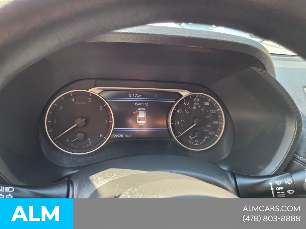 Used 2024 White Nissan SV image 26