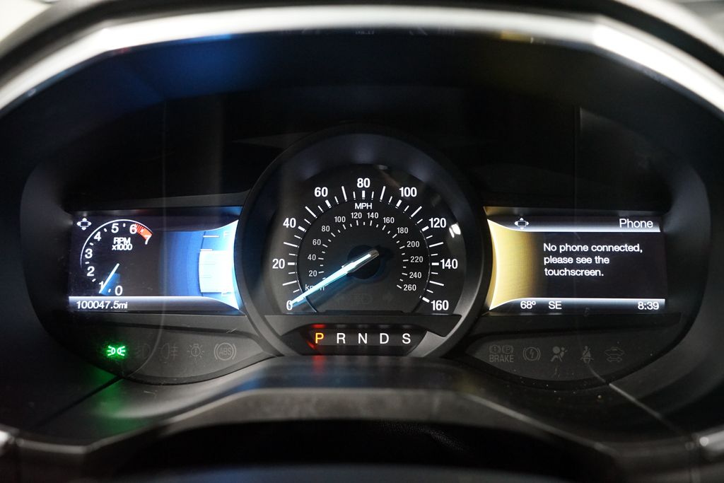 Thumbnail: 2016 Ford Edge - 16