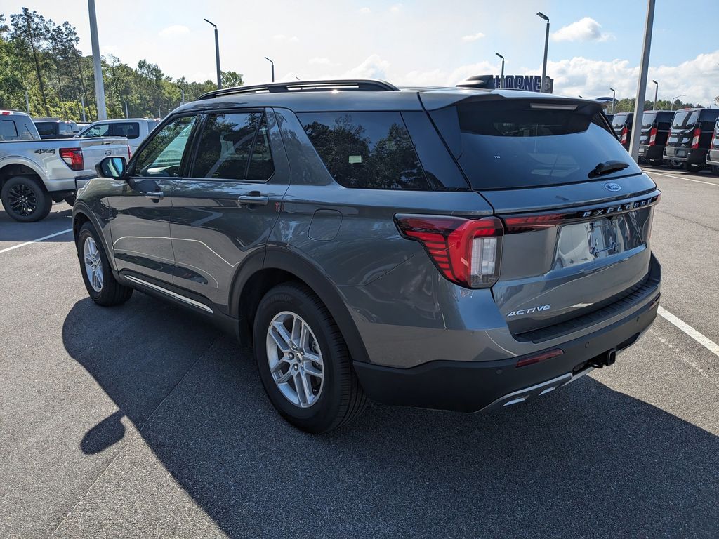 2025 Ford Explorer Active