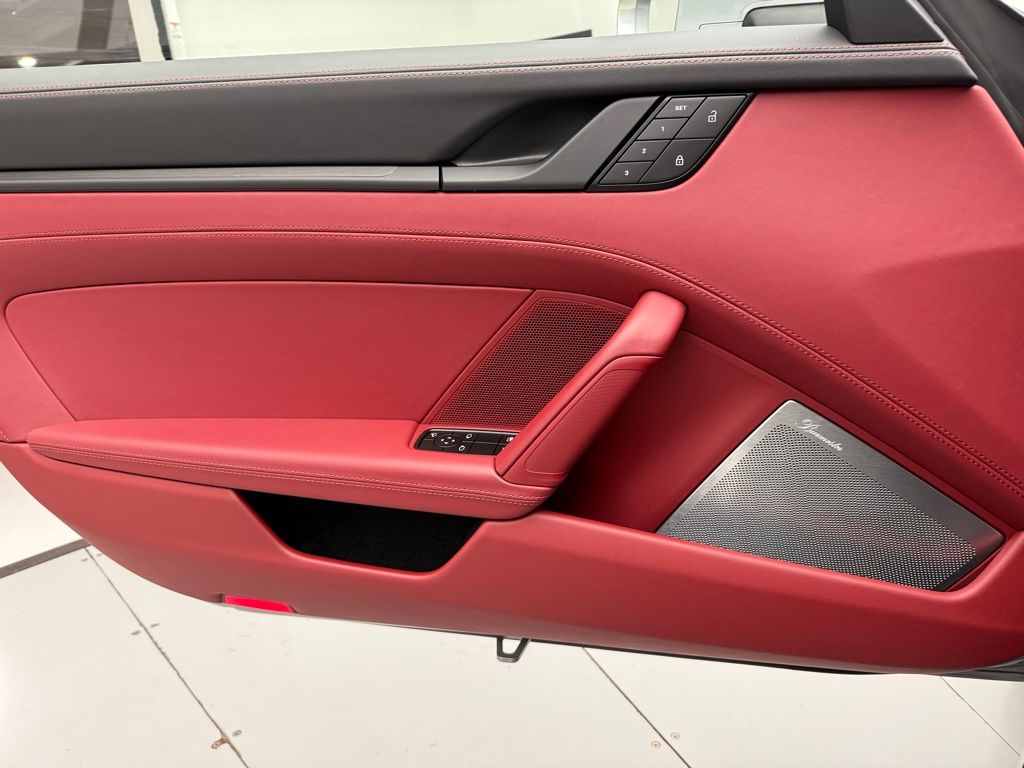 Thumbnail: 2023 Porsche 911 - 21