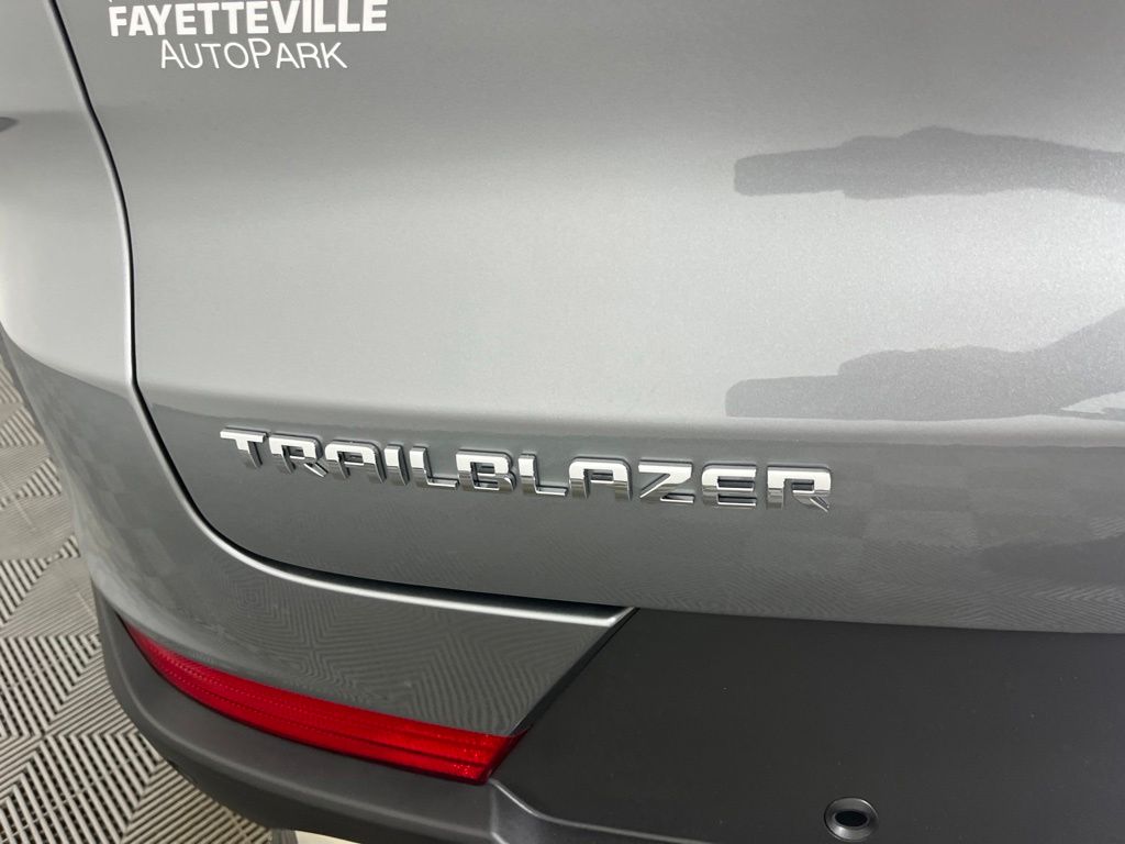 Thumbnail: 2026 Chevrolet TrailBlazer - 20