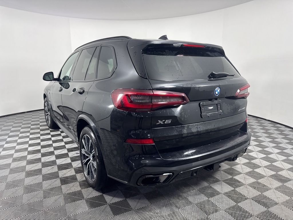 Thumbnail: 2022 BMW X5 - 7