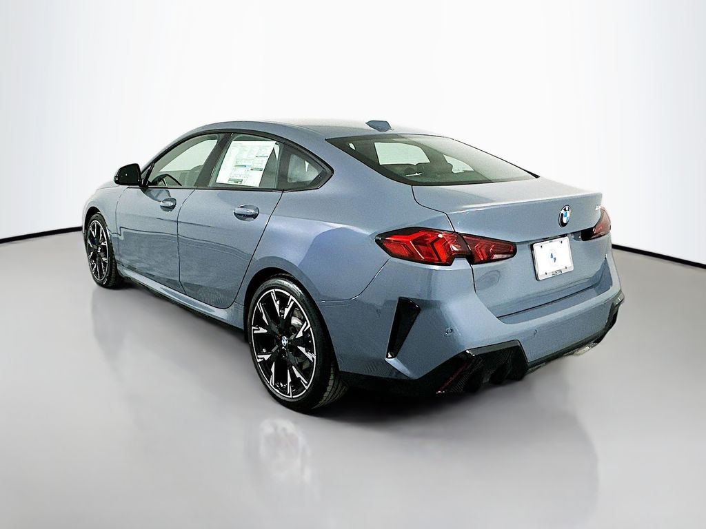 Thumbnail: 2026 BMW 2 Series - 7