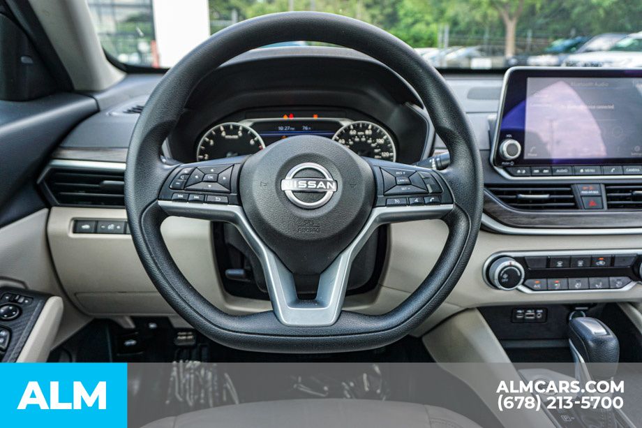 2025 Nissan Altima SV - Photo 28