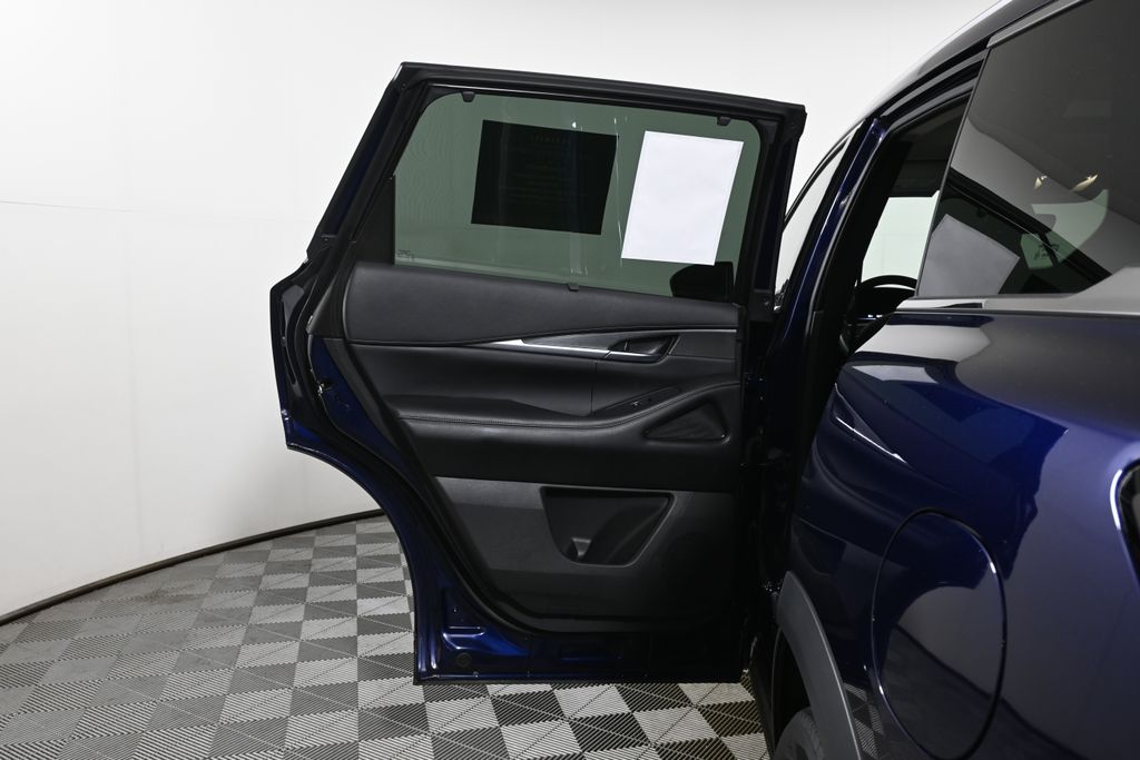 Thumbnail: 2023 INFINITI QX60 - 30