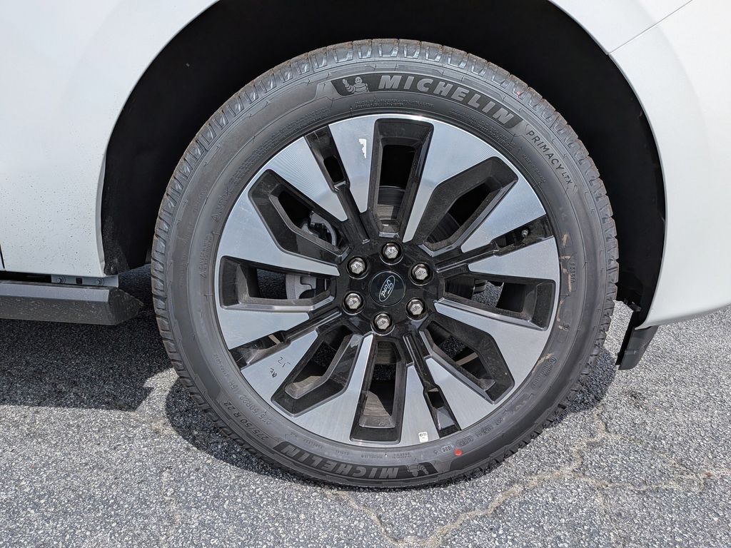 2026 Ford Expedition Max Platinum MAX