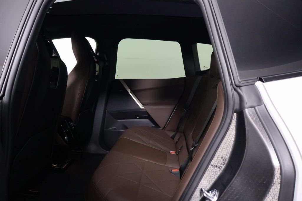 Thumbnail: 2026 BMW iX - 6