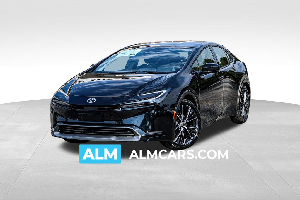 2025 Toyota Prius XLE's photo