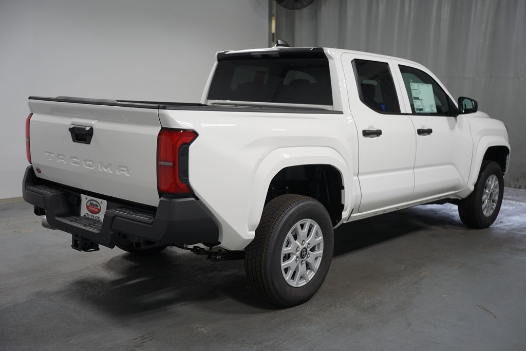 2025 Toyota Tacoma SR 8