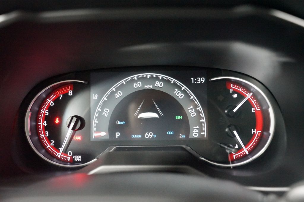 Thumbnail: 2025 Toyota RAV4 - 15