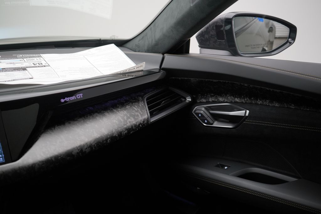 Thumbnail: 2026 Audi RS e-tron GT - 18