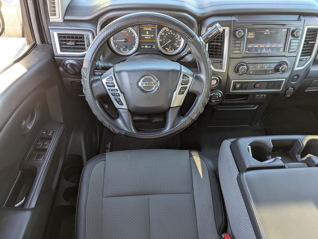 2019 Nissan Titan S 26