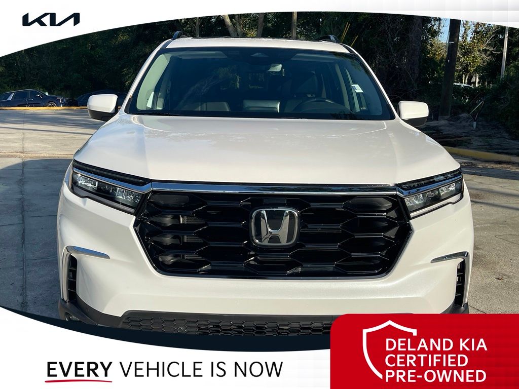 2025 Honda Pilot Touring - Photo 11
