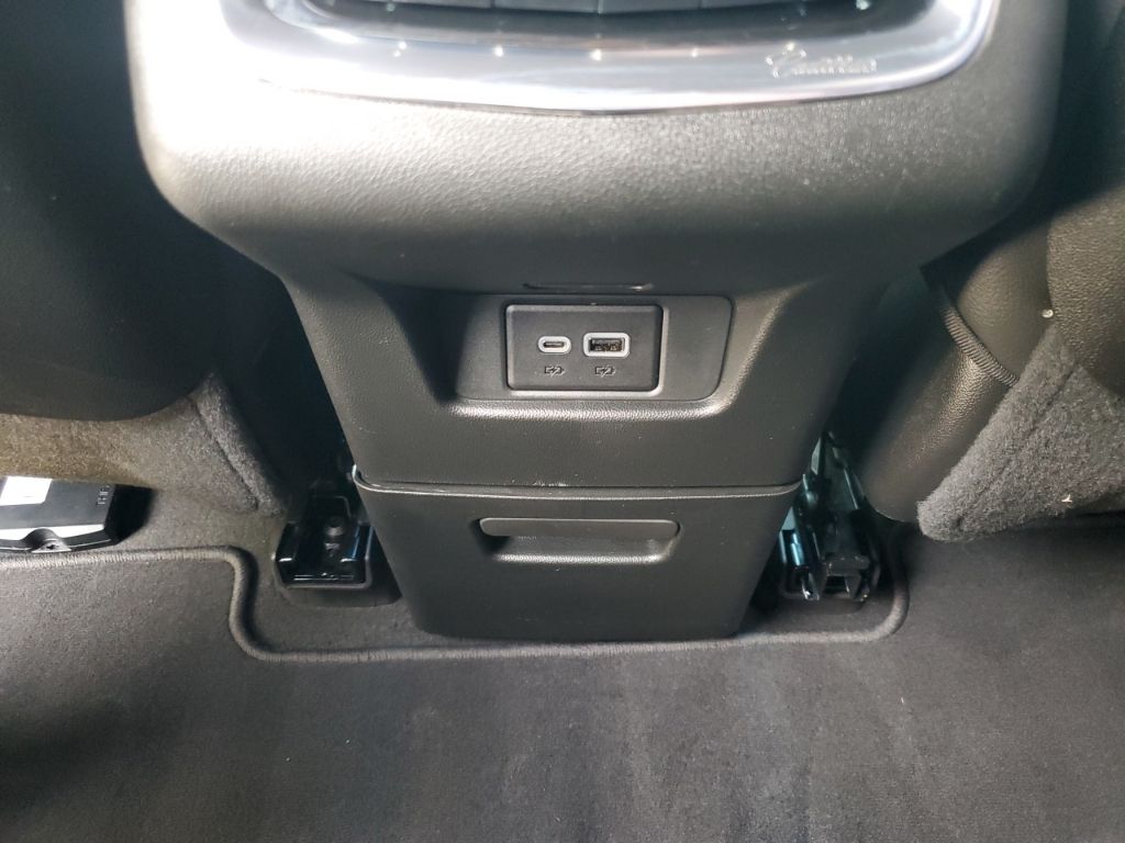 Used Car 2025 Cadillac Xt6  Luxury For Sale Under $50,000 In Austin, Texas