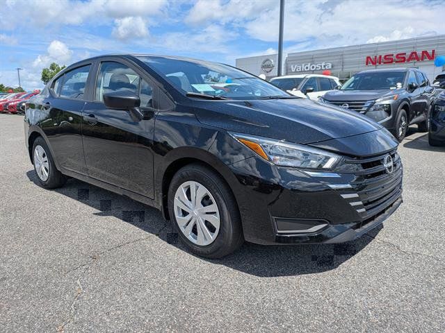 New 2025 Nissan Versa Sedan