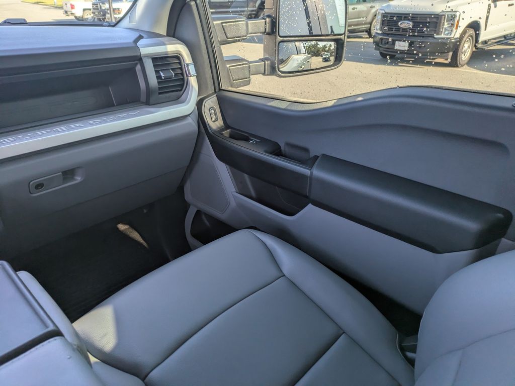 2026 Ford F-250 Super Duty XL