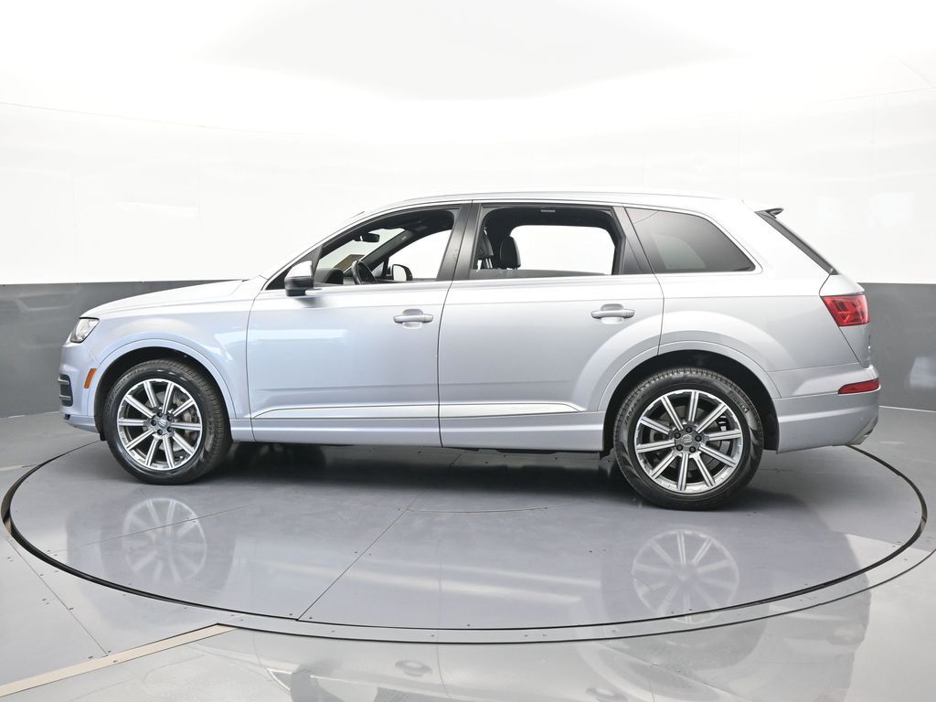 Used 2019 Audi Q7 Premium Plus with VIN WA1LHAF77KD031686 for sale in Miami, FL
