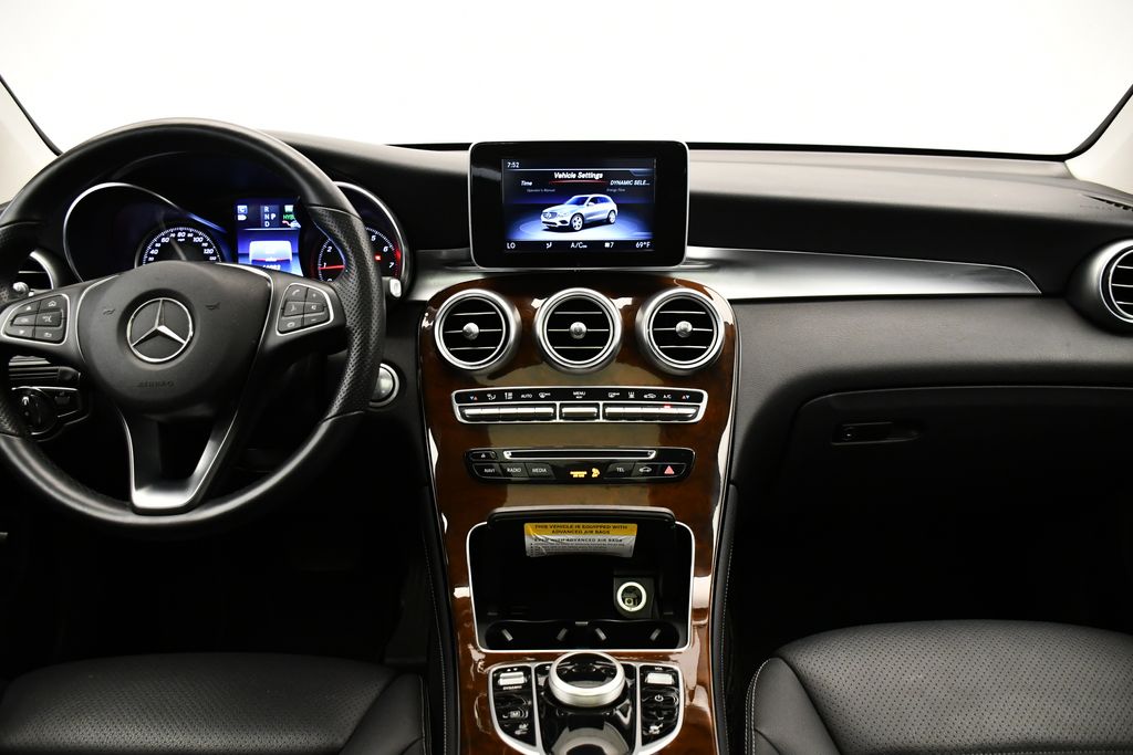 Thumbnail: 2019 Mercedes-Benz GLC - 22