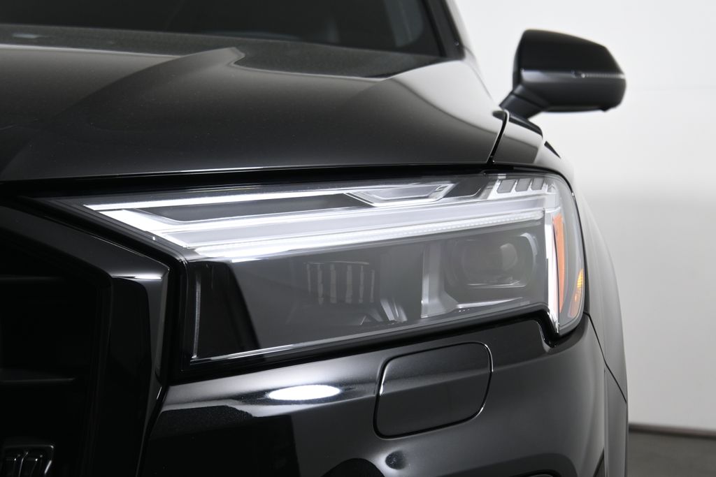 Thumbnail: 2026 Audi Q7 - 9